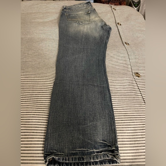 X2 distressed jeans - Picture 7 of 8